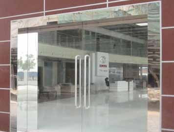 不銹鋼玻璃平開(kāi)門(mén) 不銹鋼玻璃平開(kāi)門(mén)